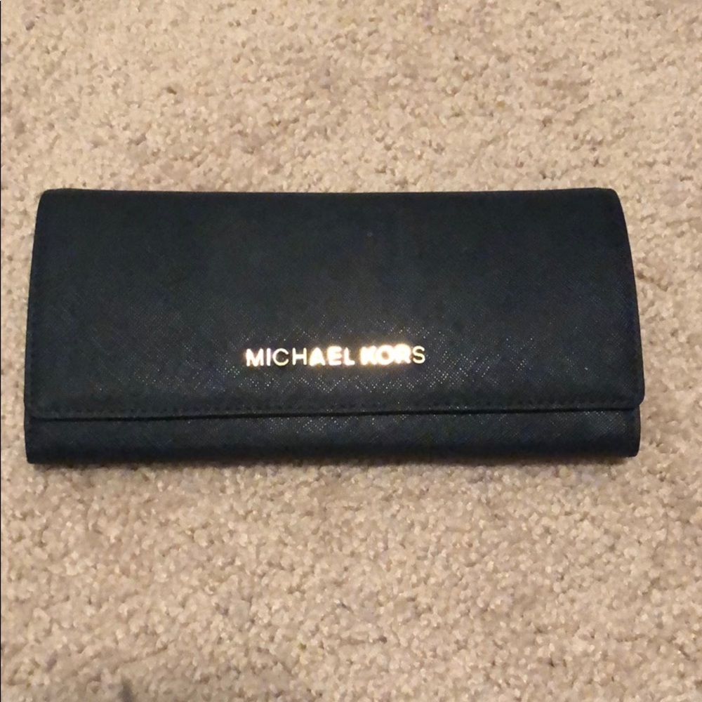 Michael Kors wallet